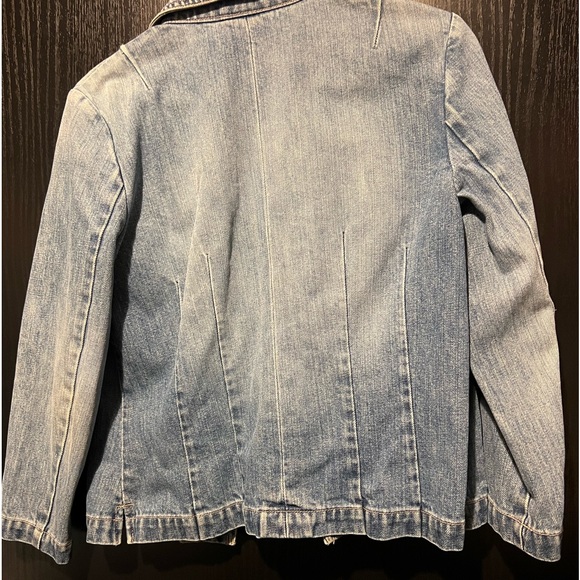 🌟✨🌸 HOST PICK 🌟✨🌸Marc Jacobs Denim Jacket - Picture 6 of 8